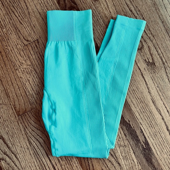 Gymshark leggings size small - Picture 2 of 2